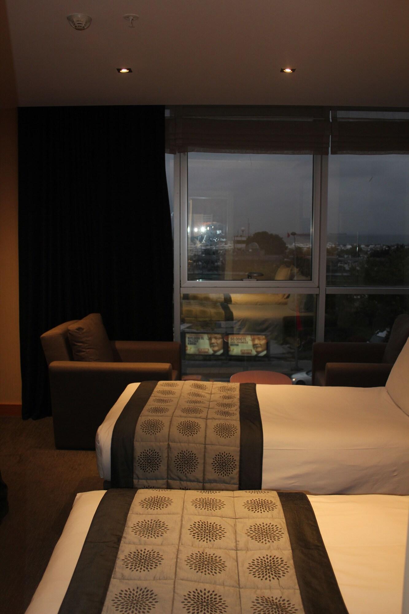 Le Marde Hotel Istanbul Exterior photo